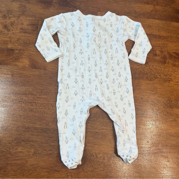 Feather baby white gray rocket one piece size 6-9 months 100% Pima cotton - Picture 4 of 6